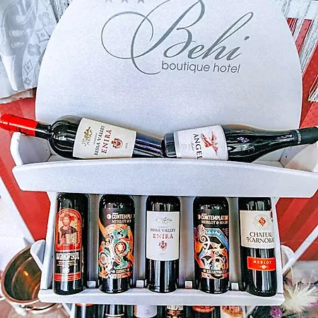 فندق Boutique Behi 3*