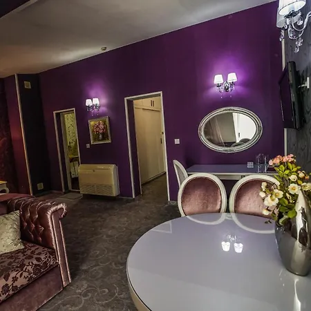 فندق Boutique Behi 3*